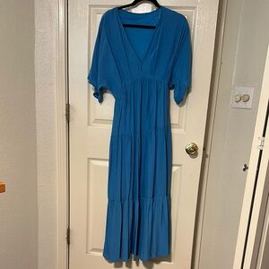 Elegant Blue Maxi Dress